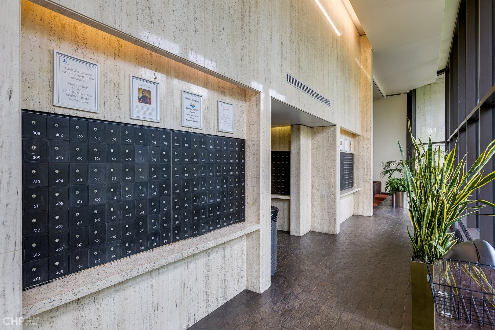 1560 N Sandburg Terrace Unit: 2706J