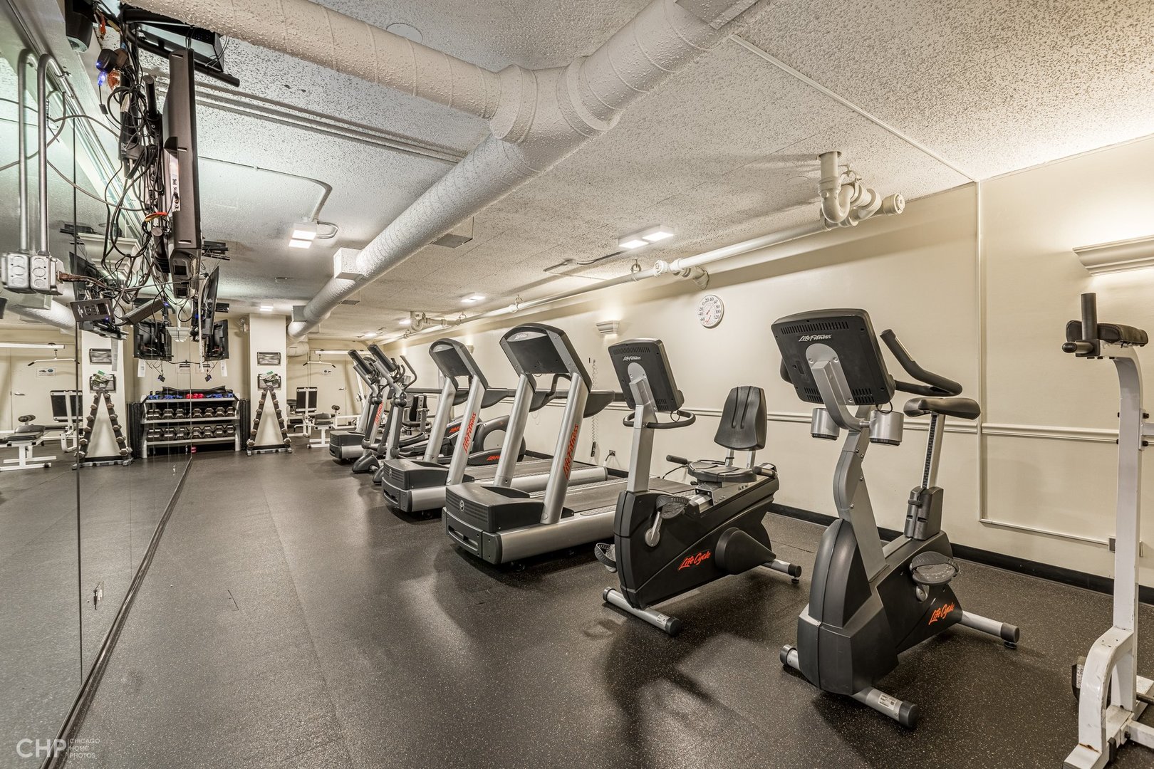 1560 N Sandburg Terrace Unit: 2706J