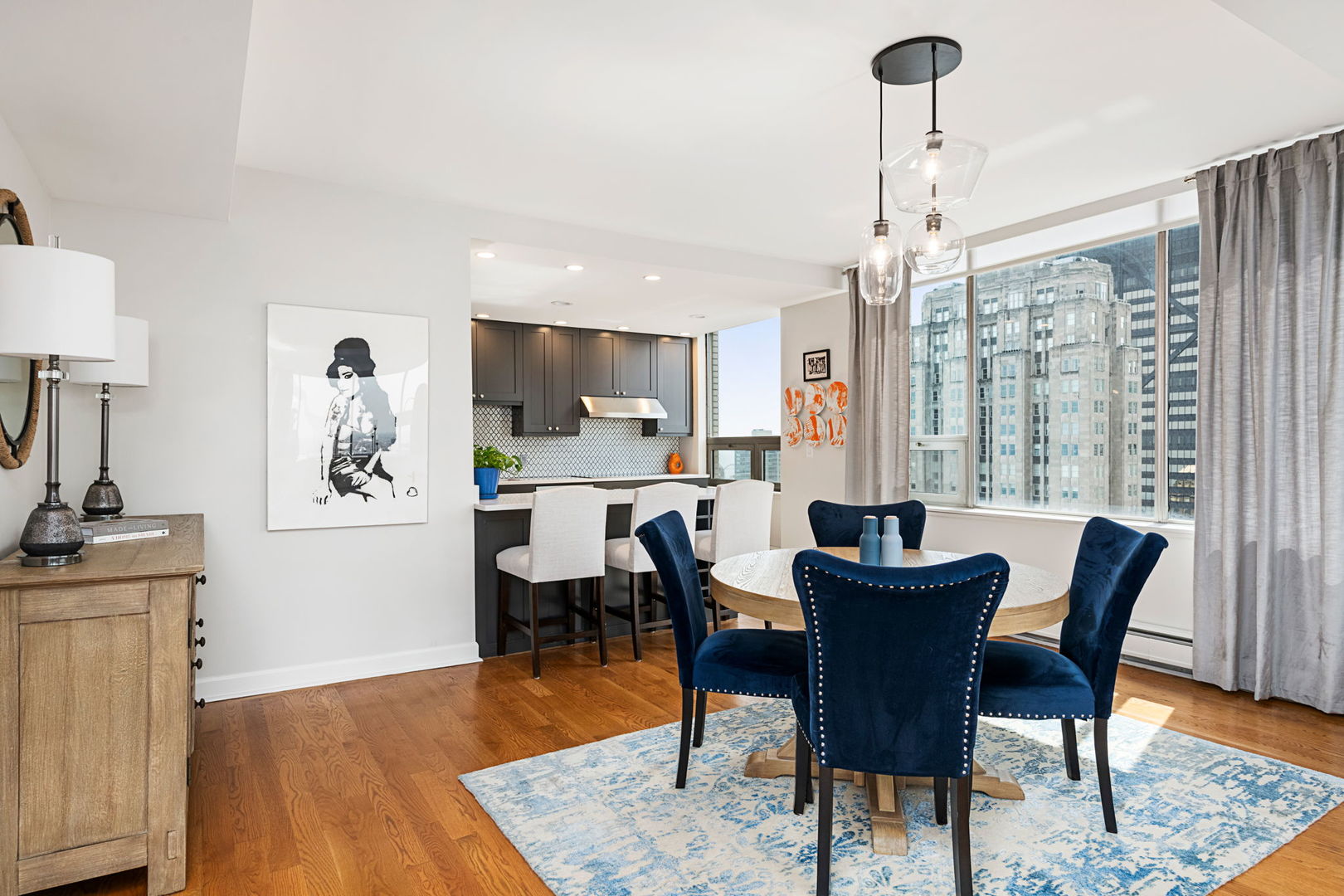 1000 N LAKE SHORE Plaza Unit: 39C