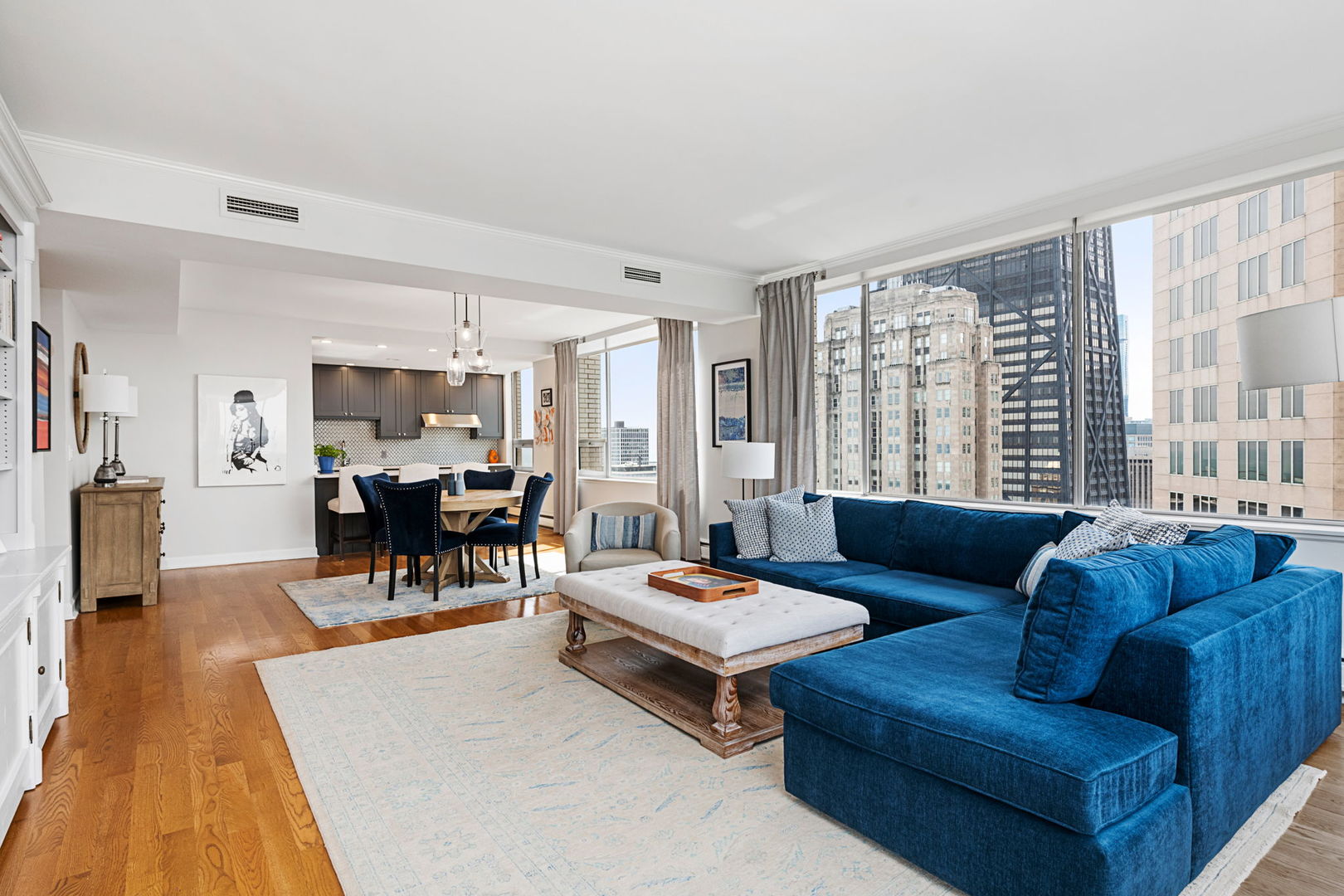 1000 N LAKE SHORE Plaza Unit: 39C