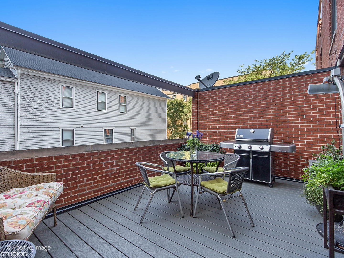 205 W EUGENIE Street Unit: G