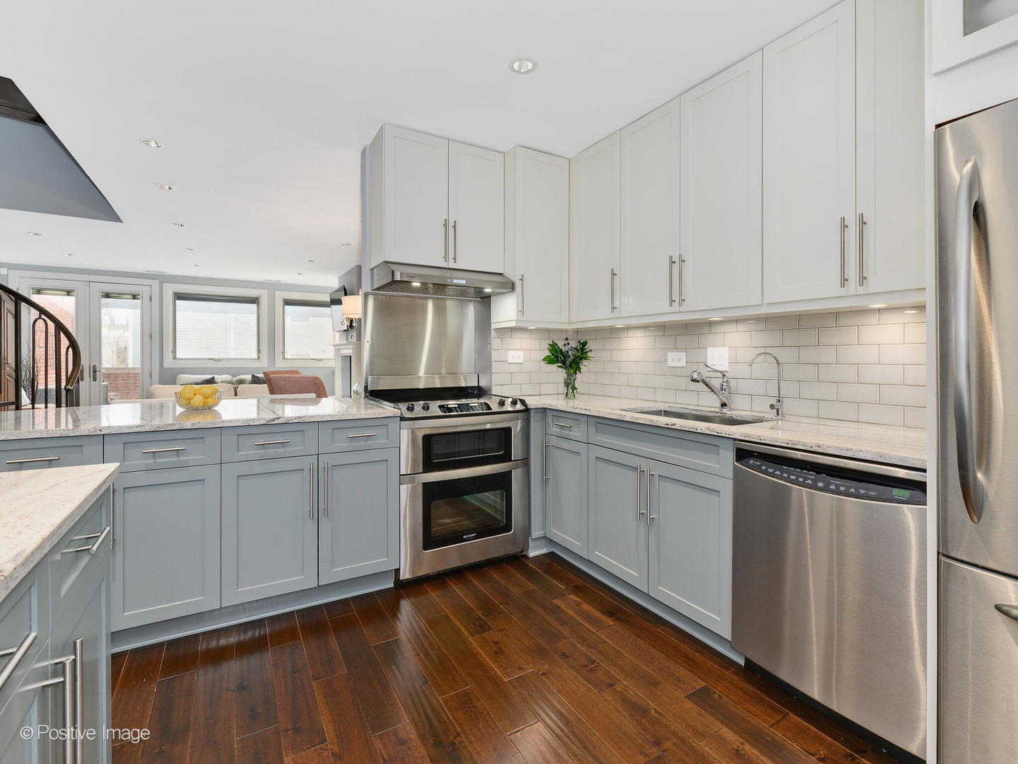 205 W EUGENIE Street Unit: G