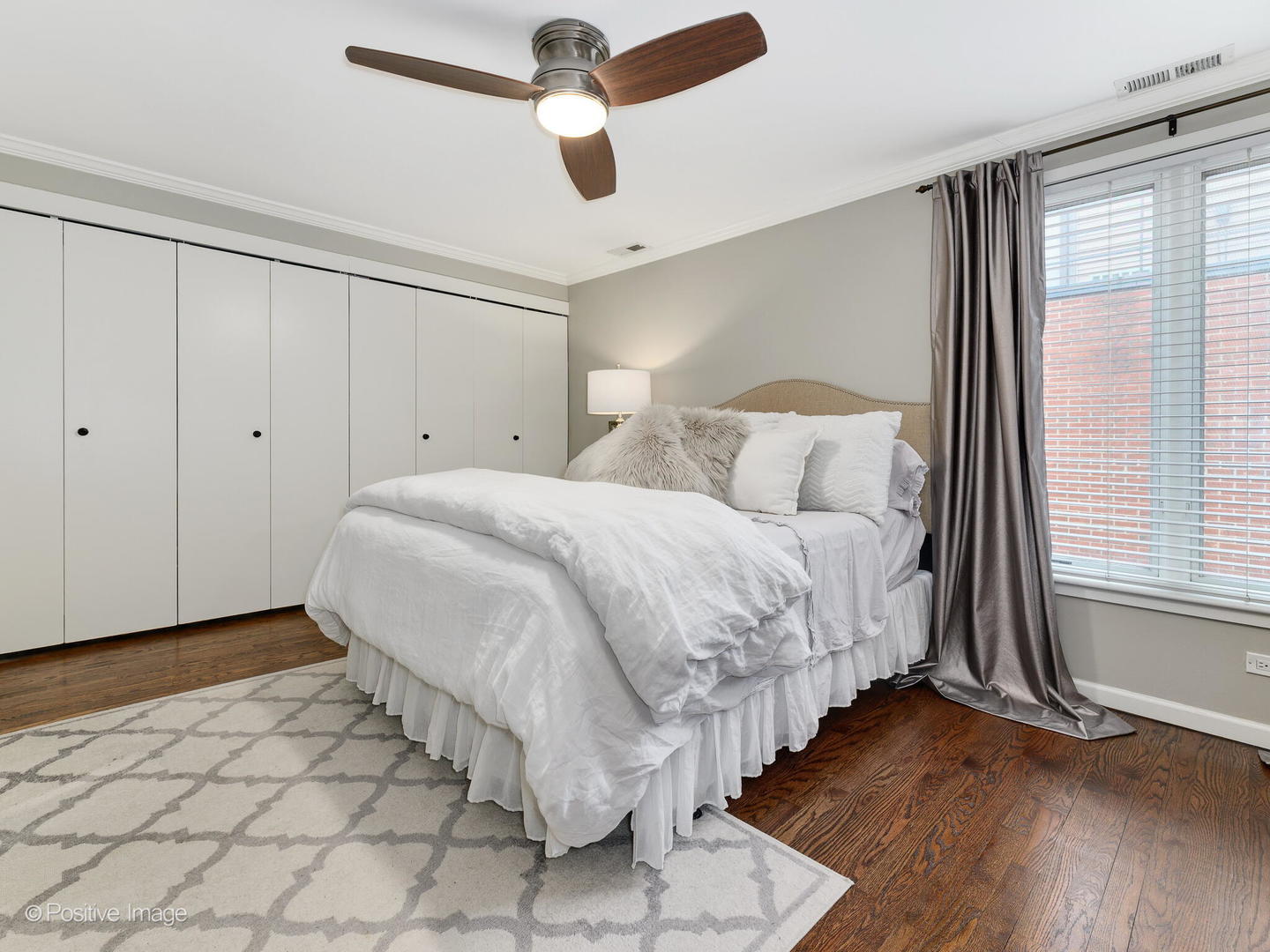 205 W EUGENIE Street Unit: G