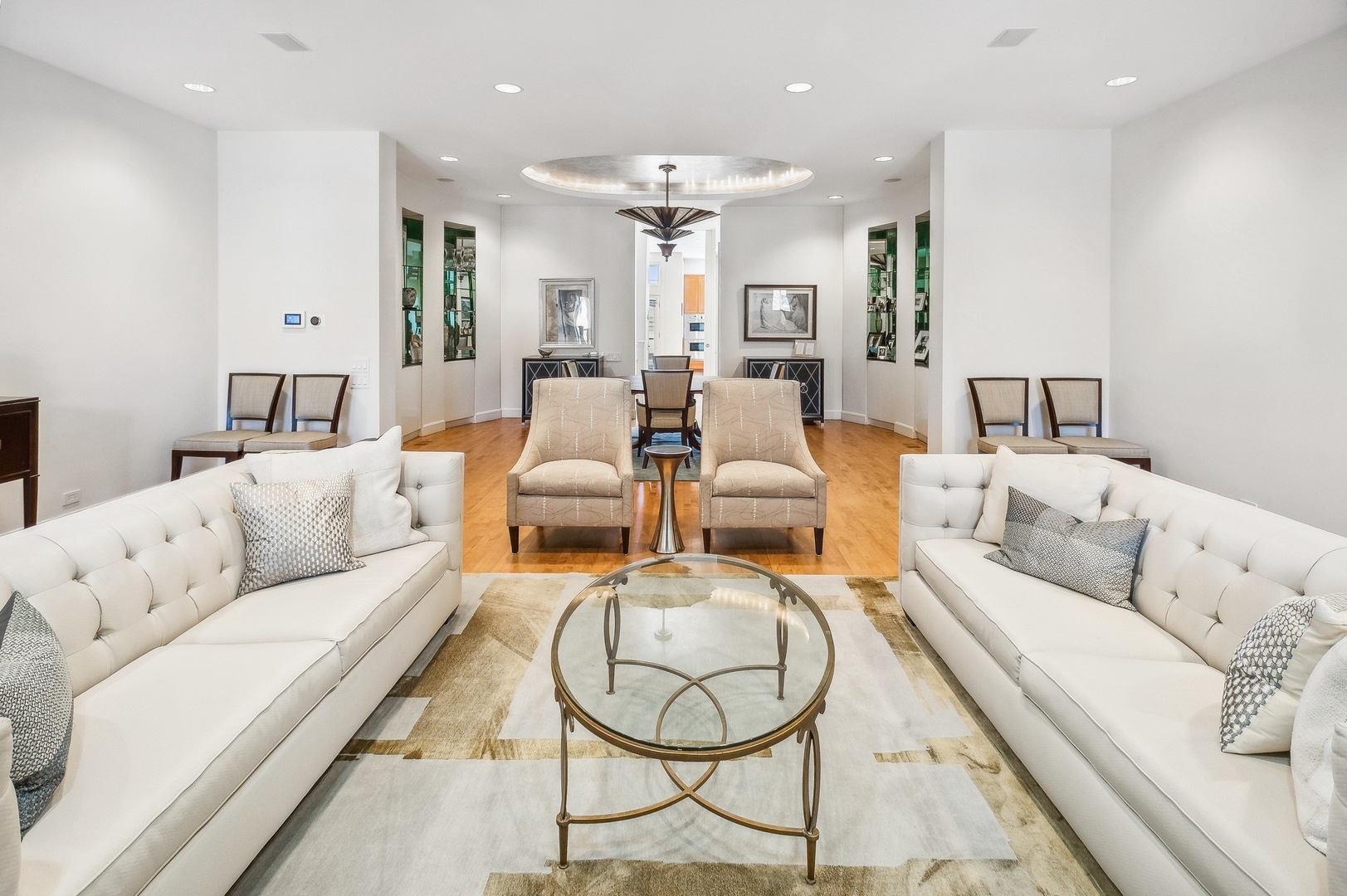 2036 N MAGNOLIA Avenue