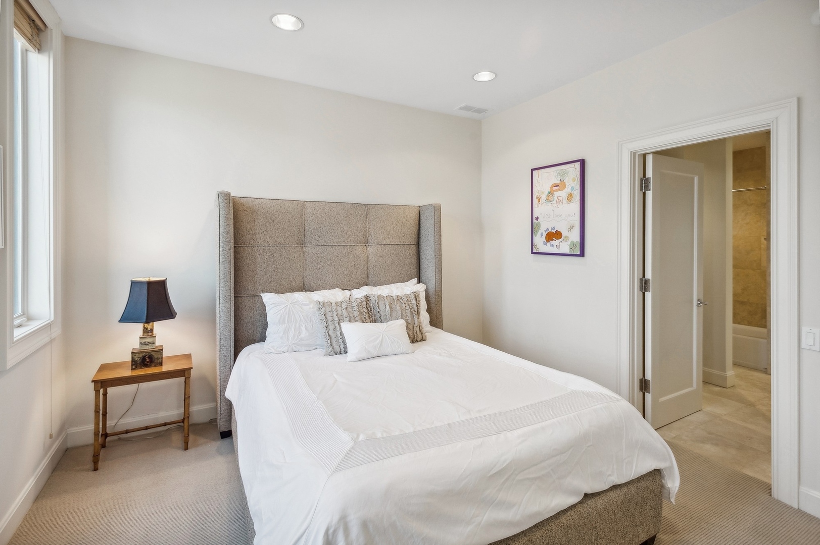 2036 N MAGNOLIA Avenue