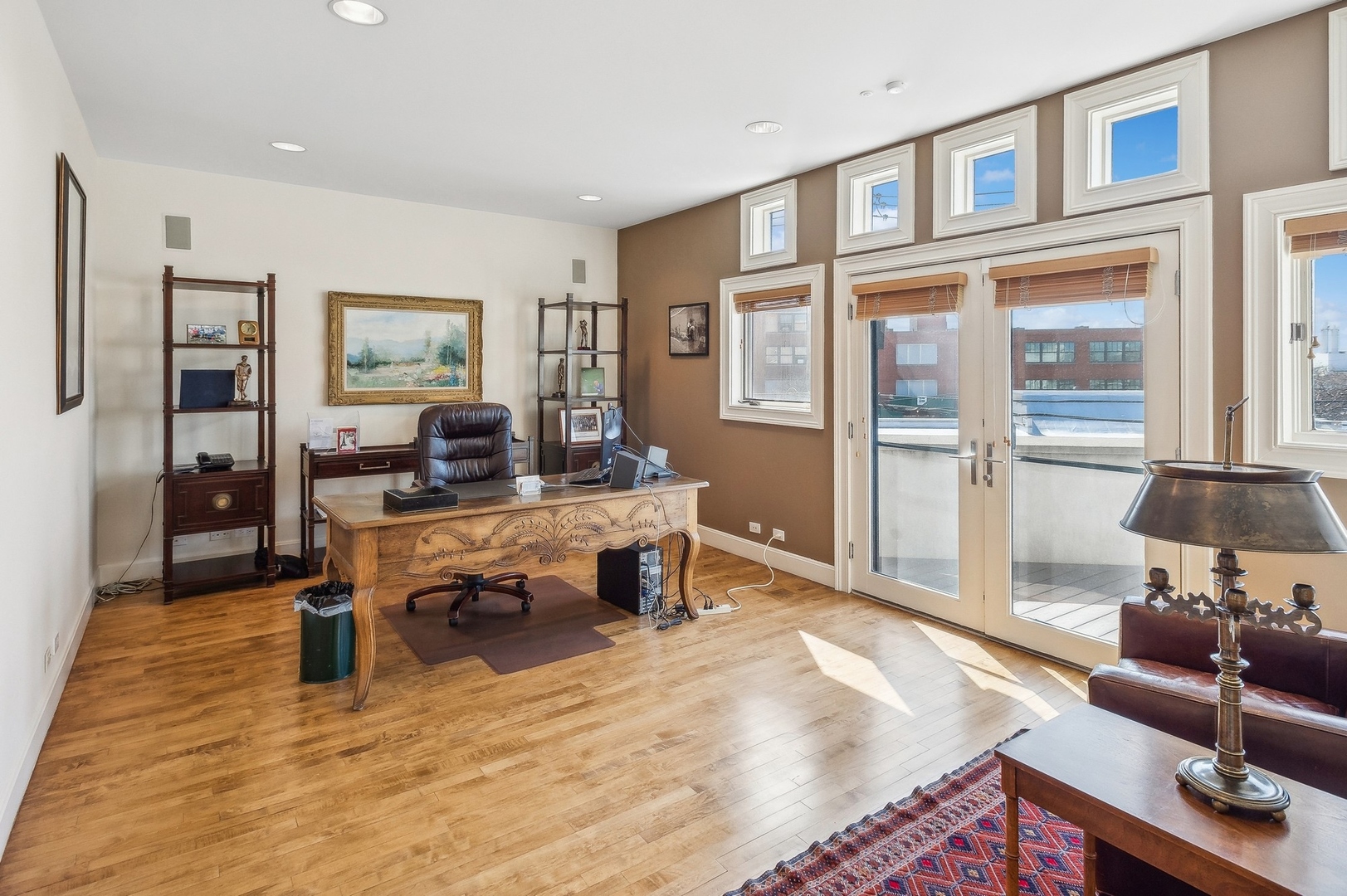 2036 N MAGNOLIA Avenue