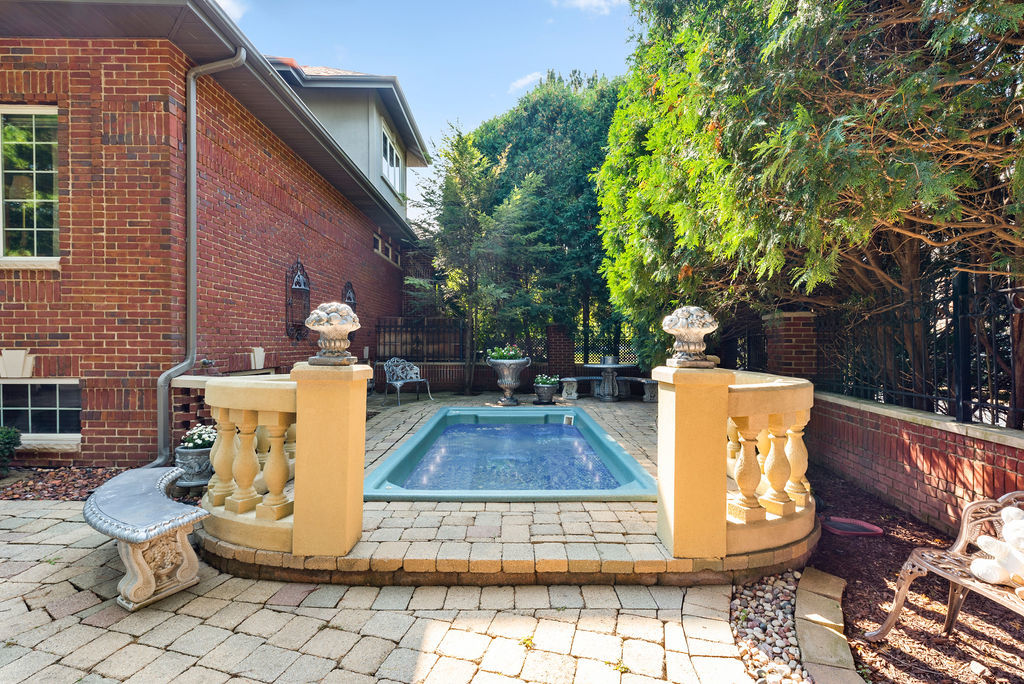 10219 Cherrywood Lane