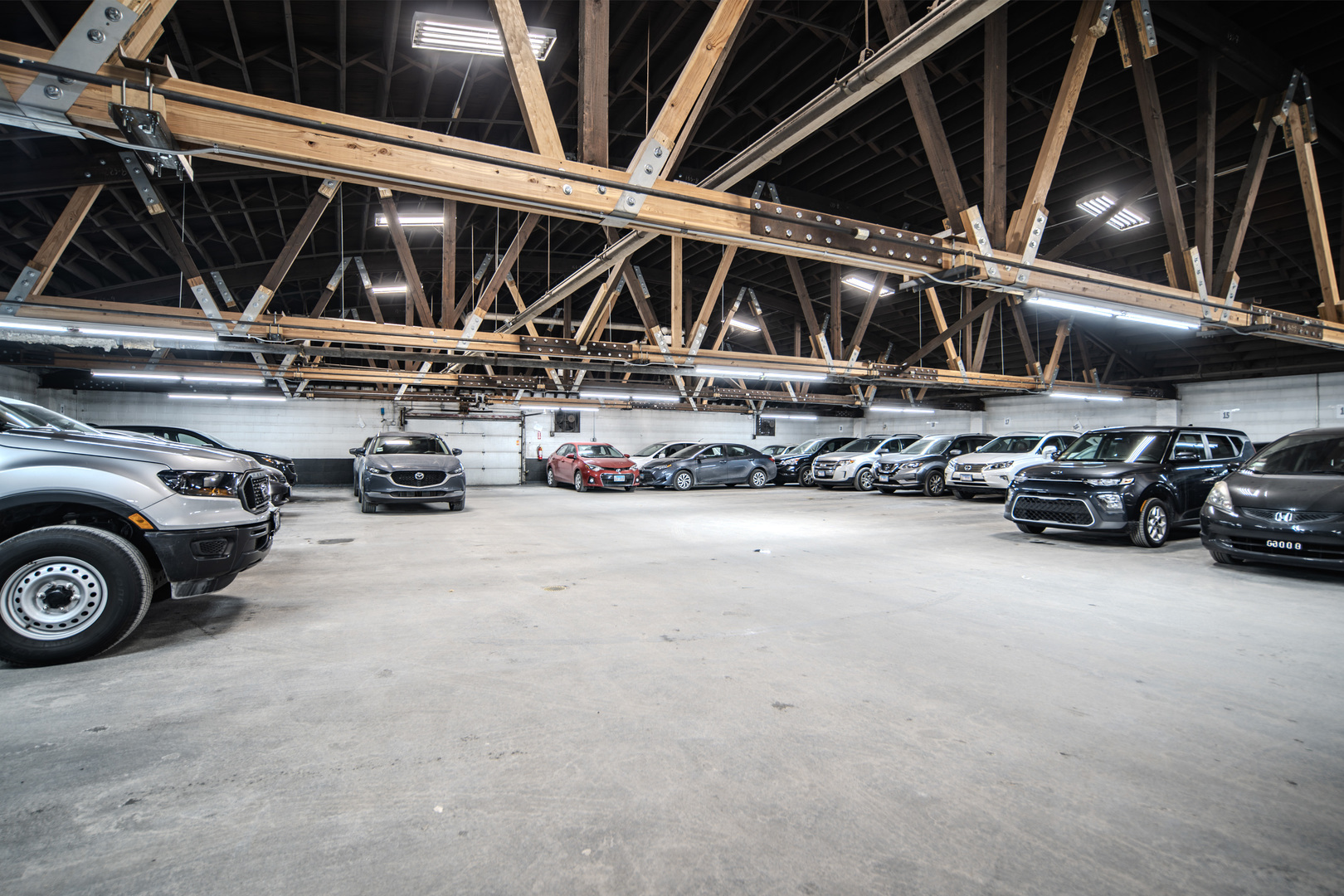 2909 N Sheridan Road Unit: 1511