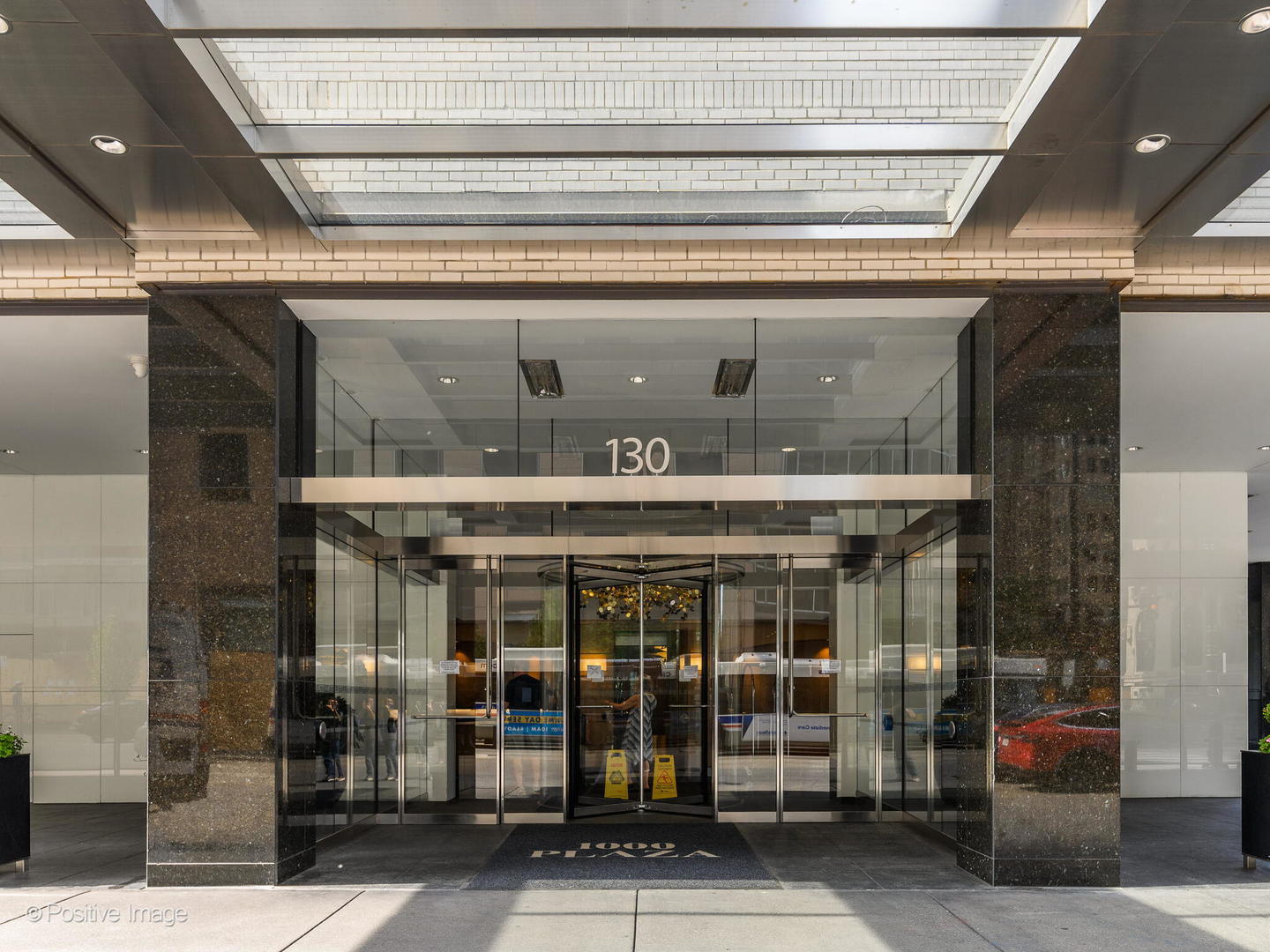 1000 N LAKE SHORE Plaza Unit: 39C