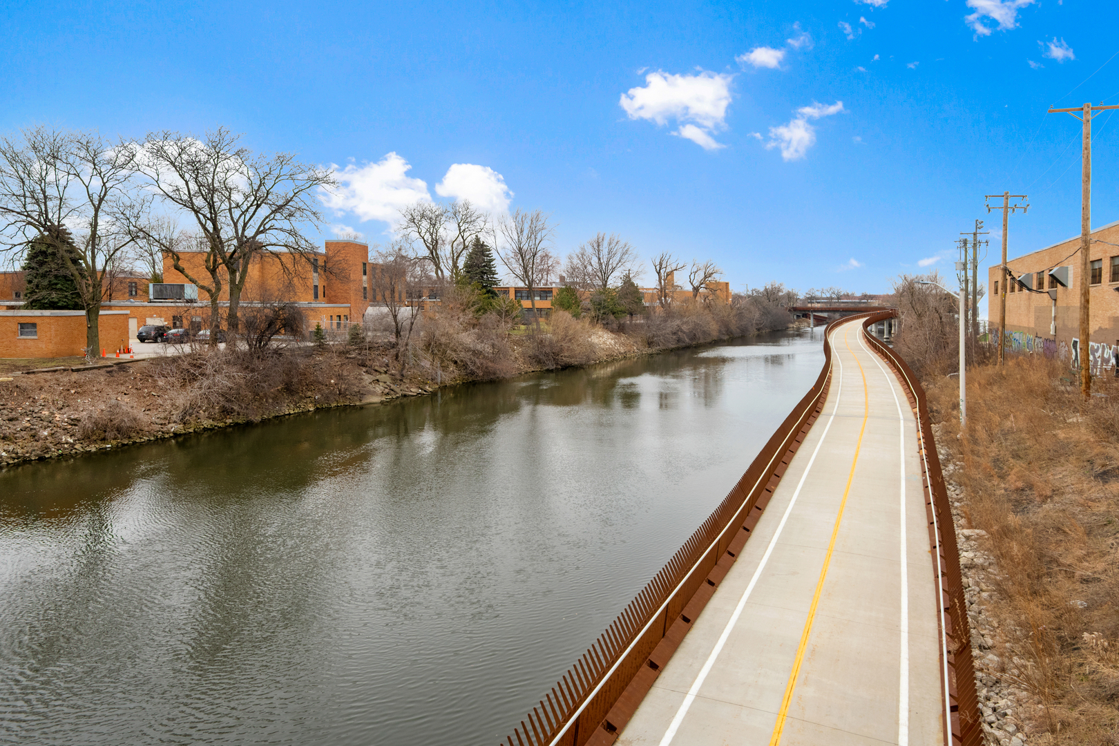 4343 N Richmond Avenue Unit: 1N