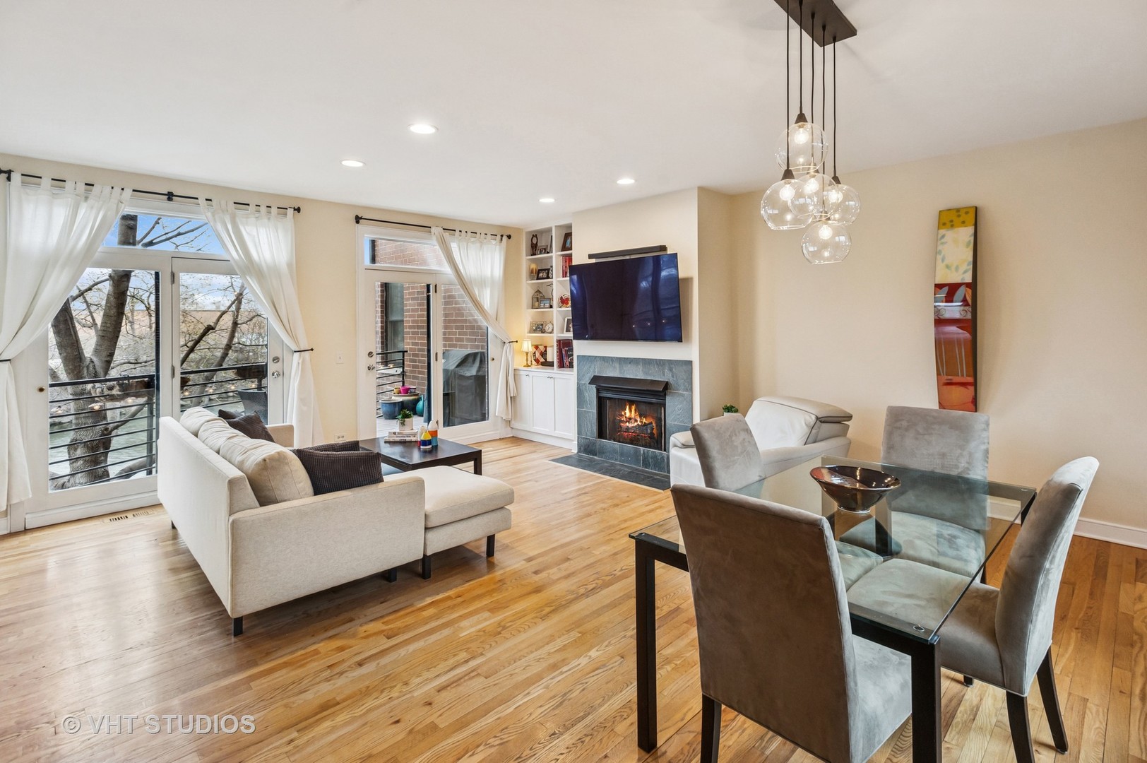 2974 N Riverwalk Drive