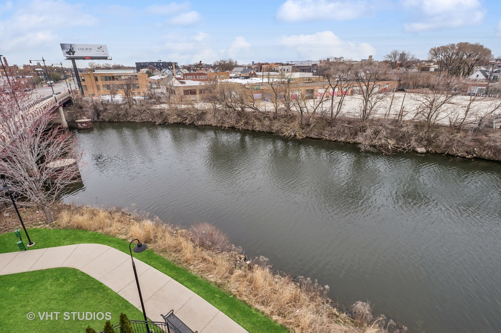 2974 N Riverwalk Drive