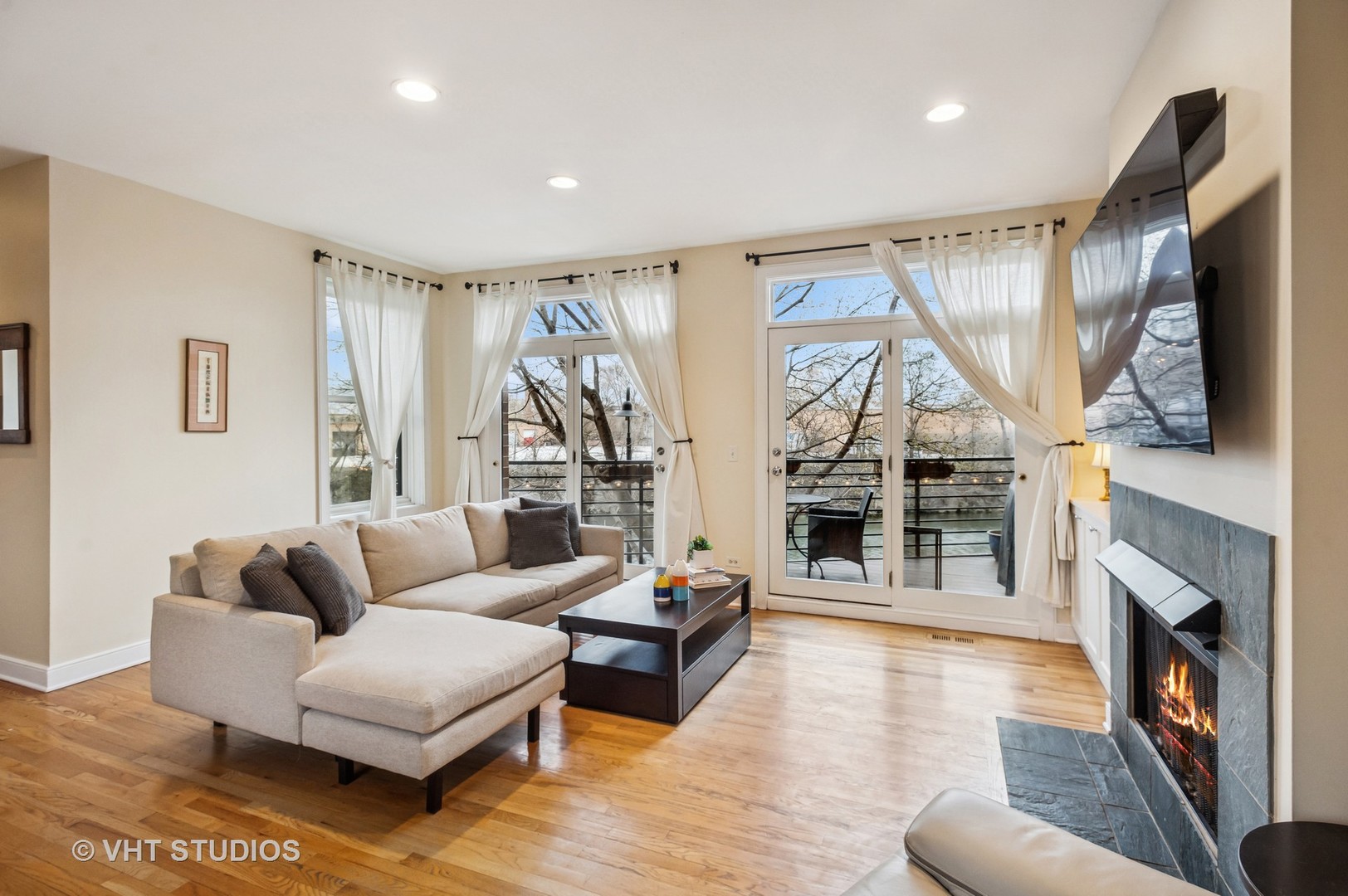 2974 N Riverwalk Drive