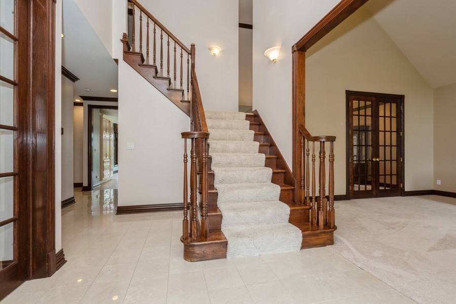 1913 Briarwood Circle