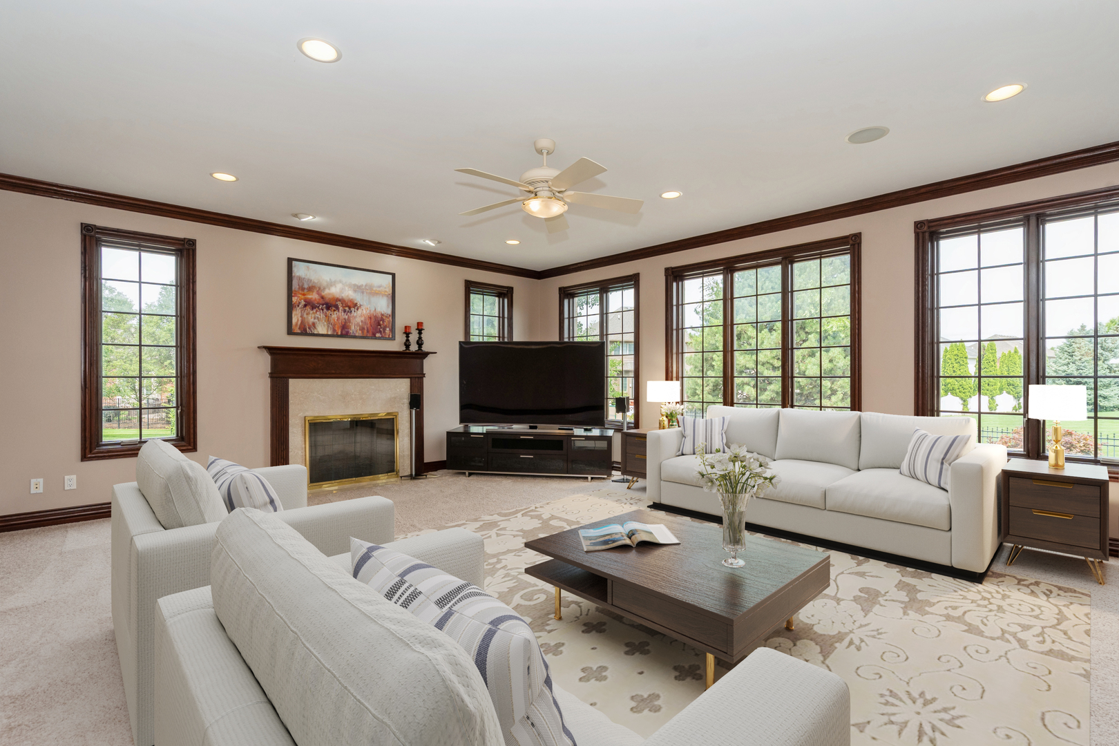 1913 Briarwood Circle