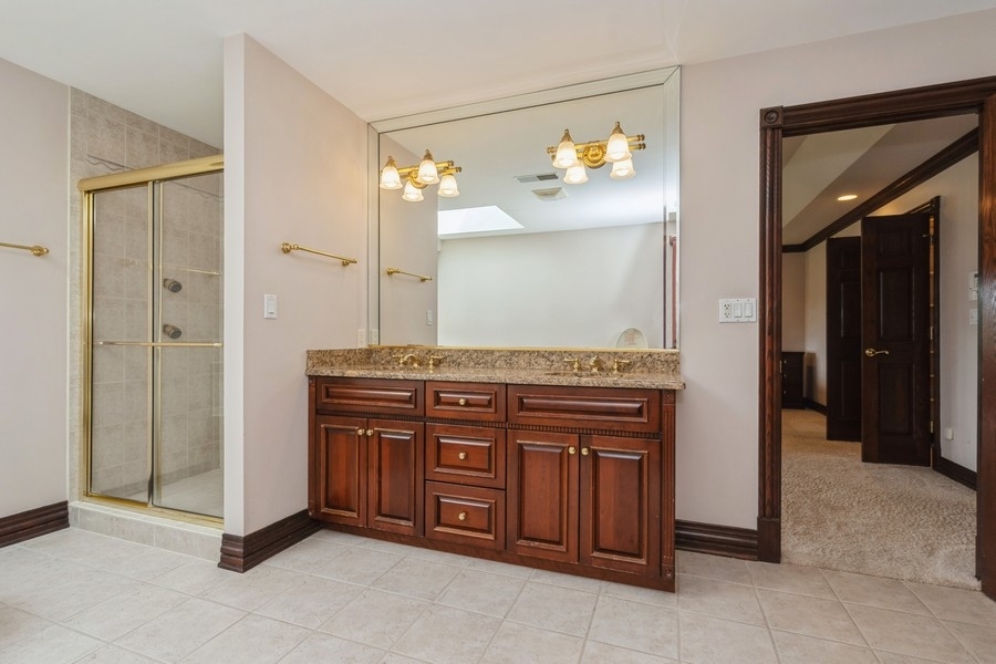 1913 Briarwood Circle