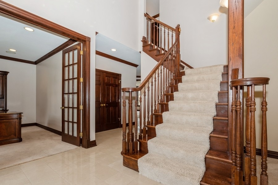 1913 Briarwood Circle