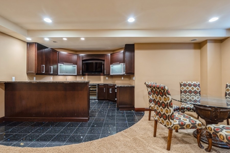 1913 Briarwood Circle