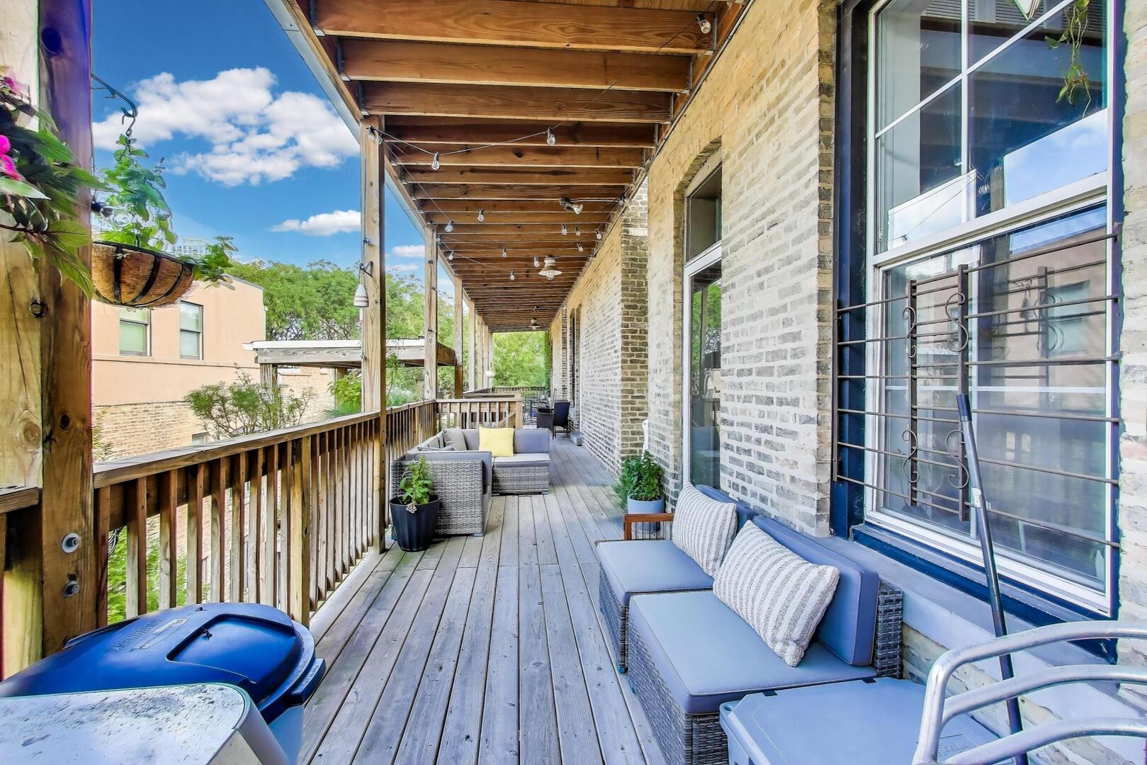 506 W Wisconsin Street