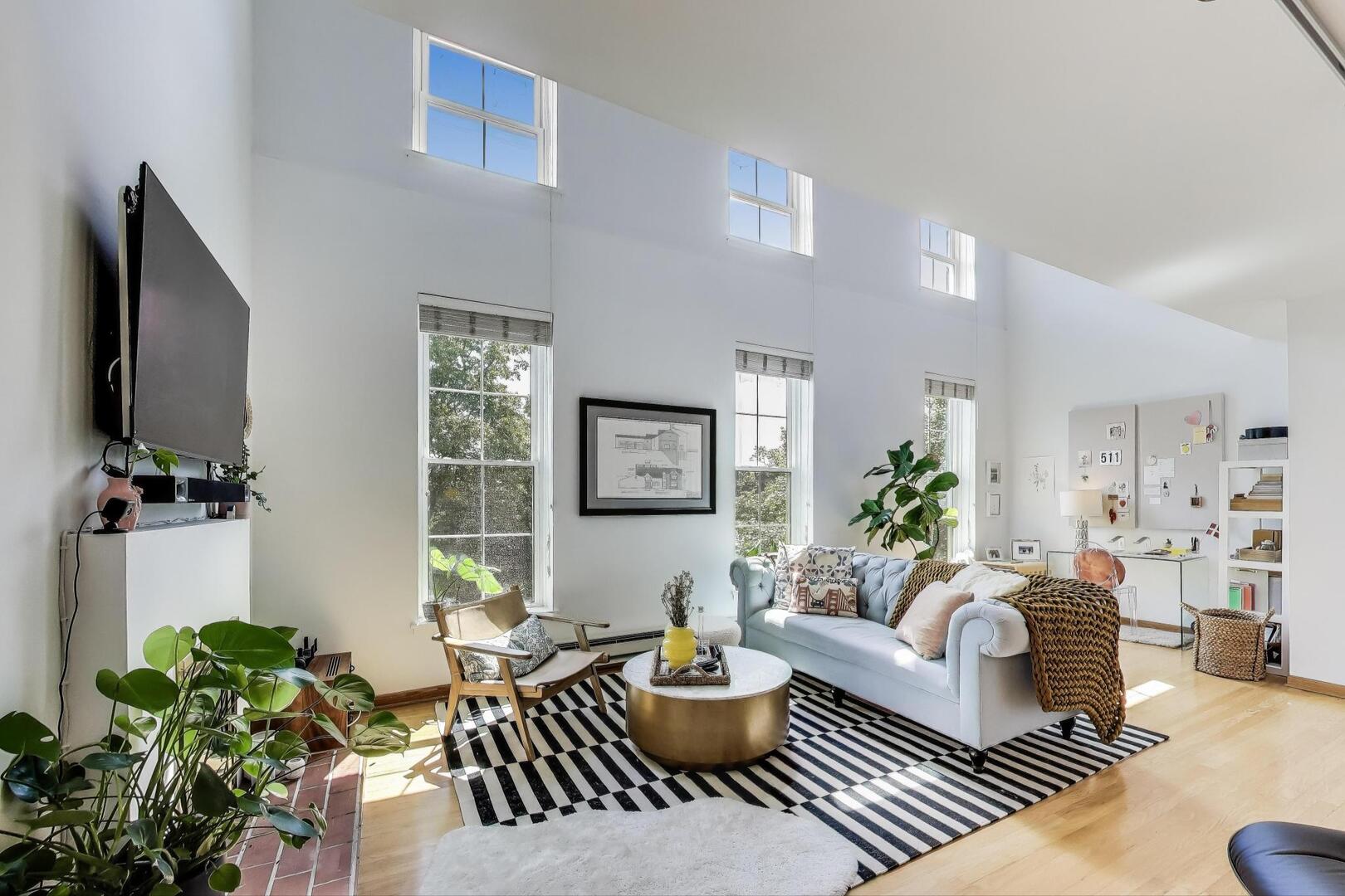 506 W Wisconsin Street