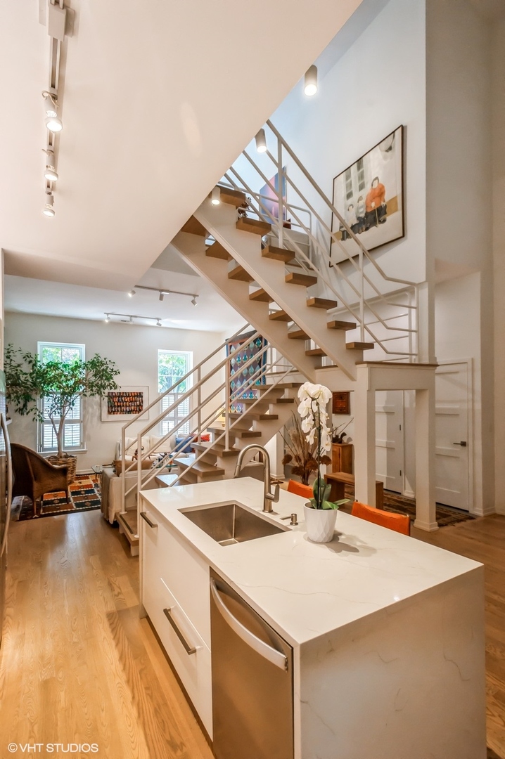 506 W Wisconsin Street