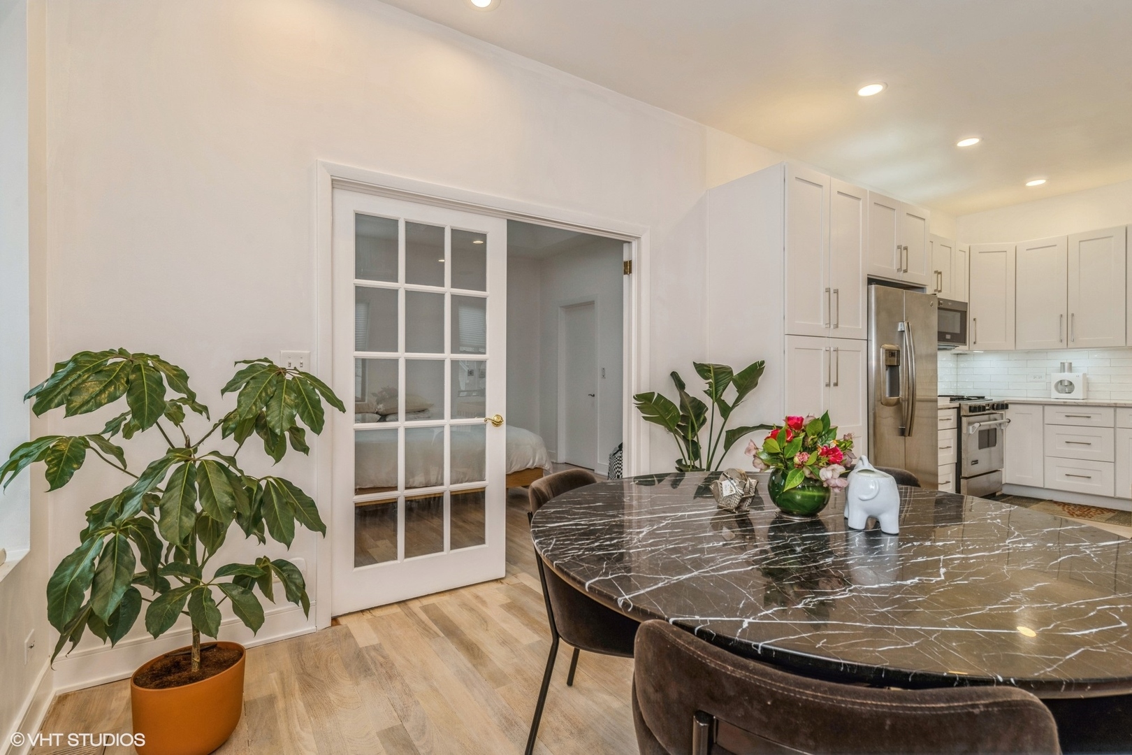 1349 W Webster Avenue Unit: 5