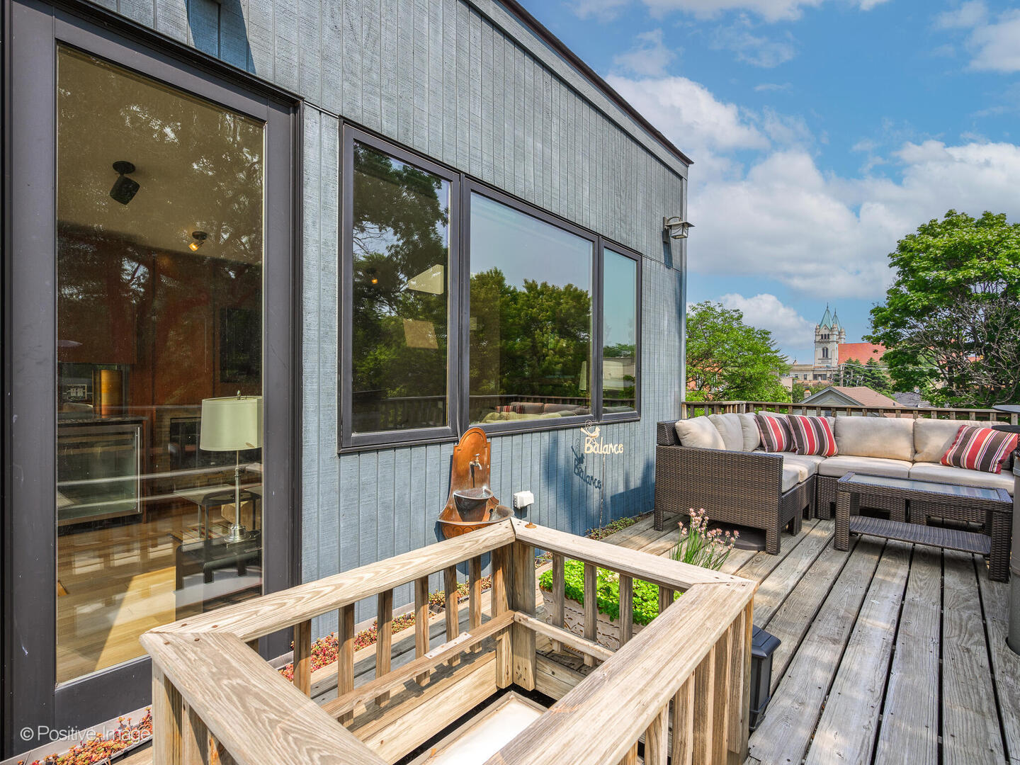 1349 W Webster Avenue Unit: 5