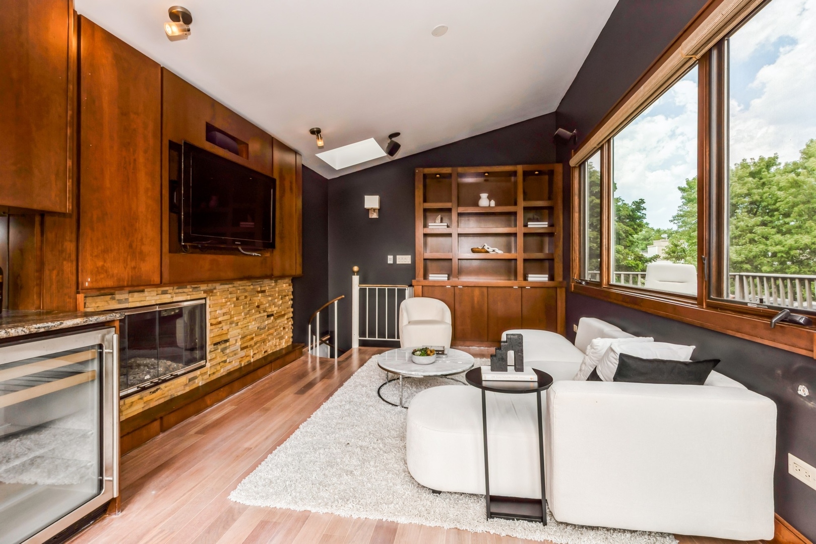 1349 W Webster Avenue Unit: 5