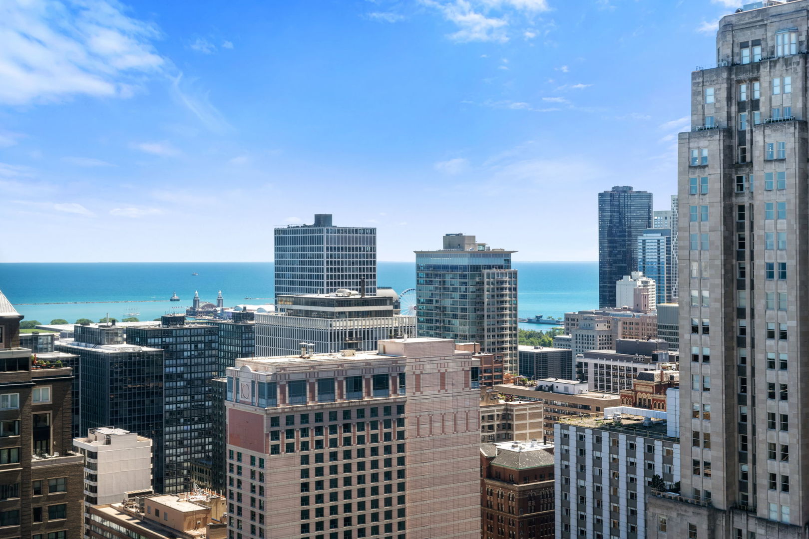 1000 N LAKE SHORE Plaza Unit: 39C