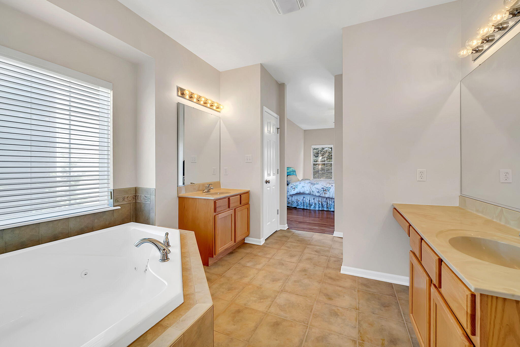 7441 Winchester Lane