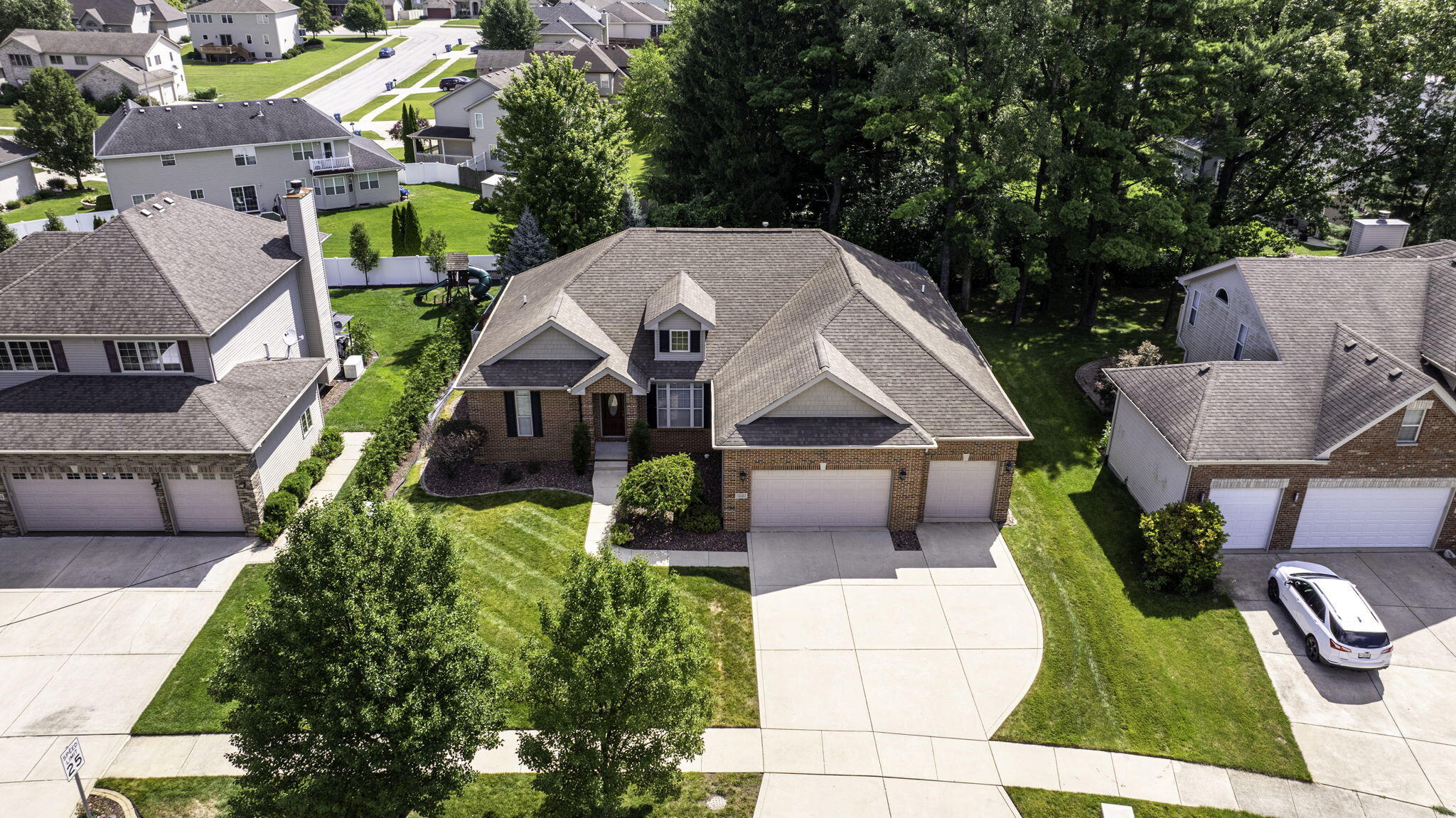 7441 Winchester Lane