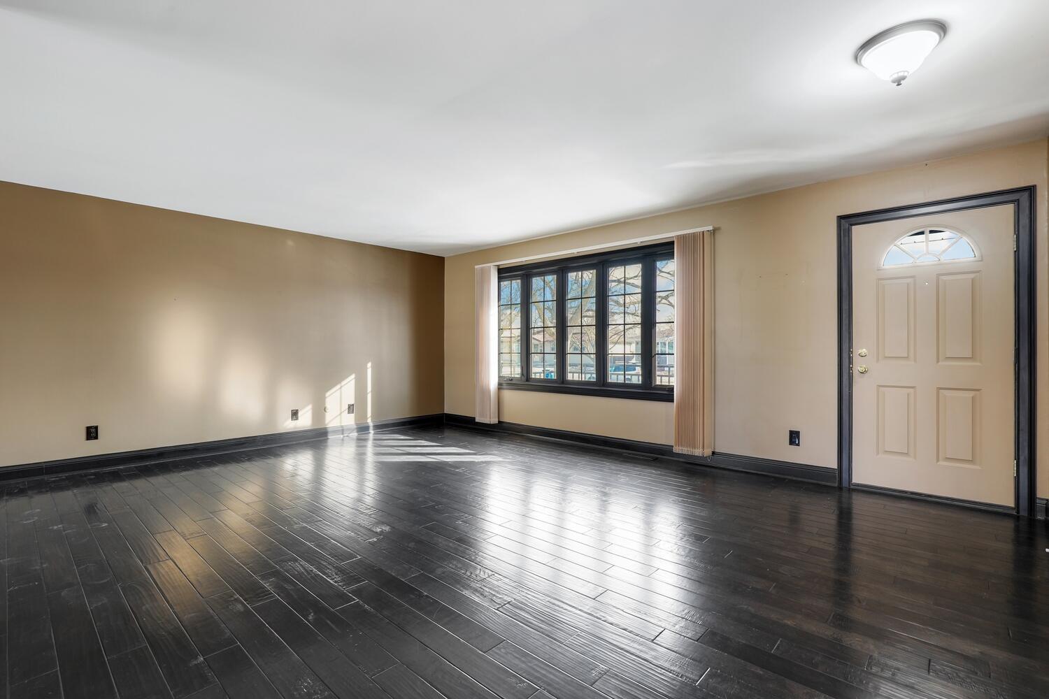 9210 Woodward Avenue