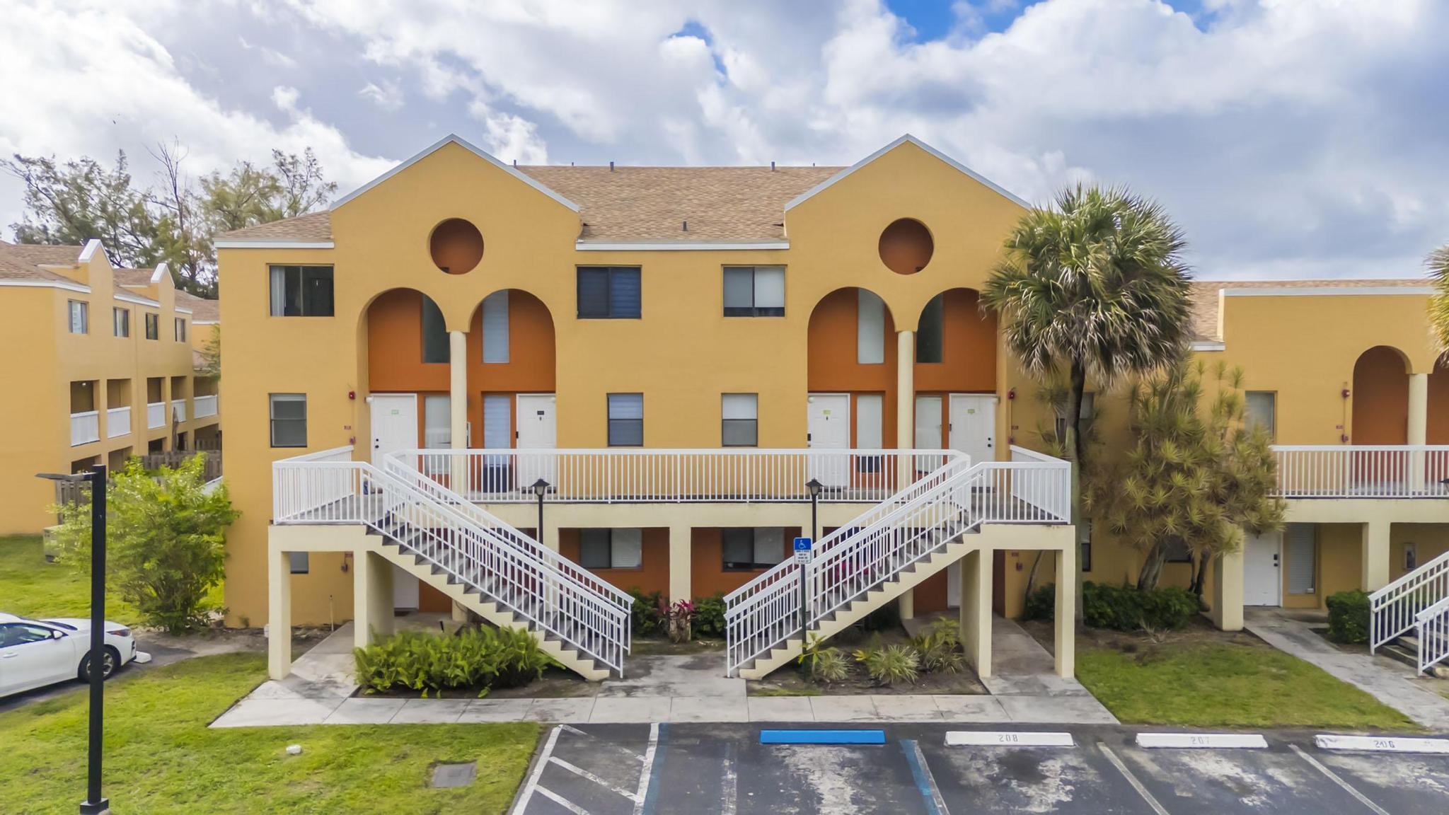 5200 NW 31st Avenue 141