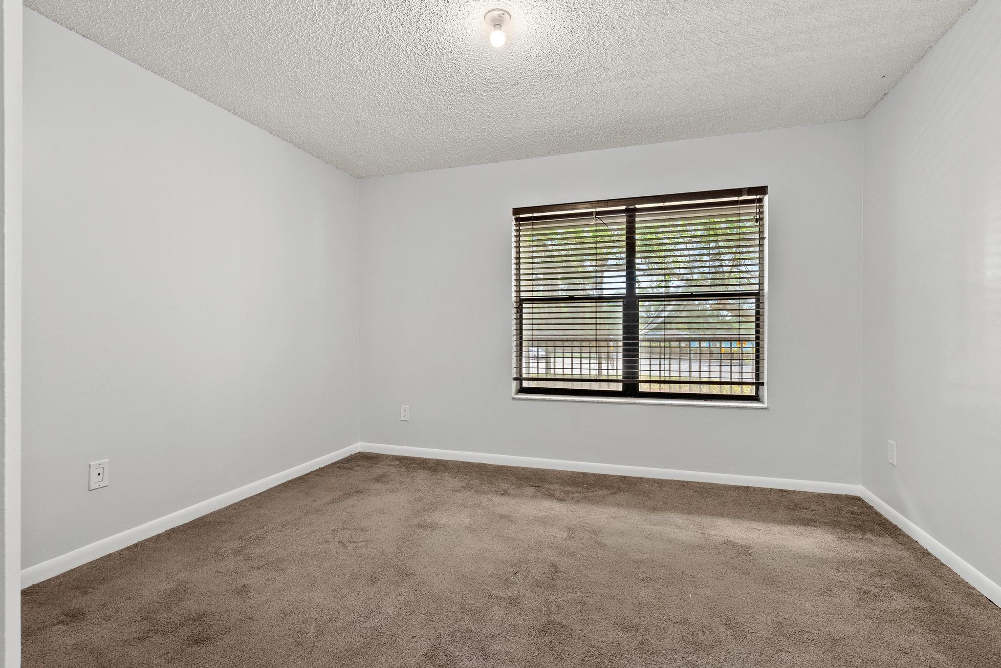 4201 W Mcnab Road 25