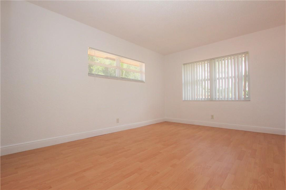 760 SE 2nd Avenue C207