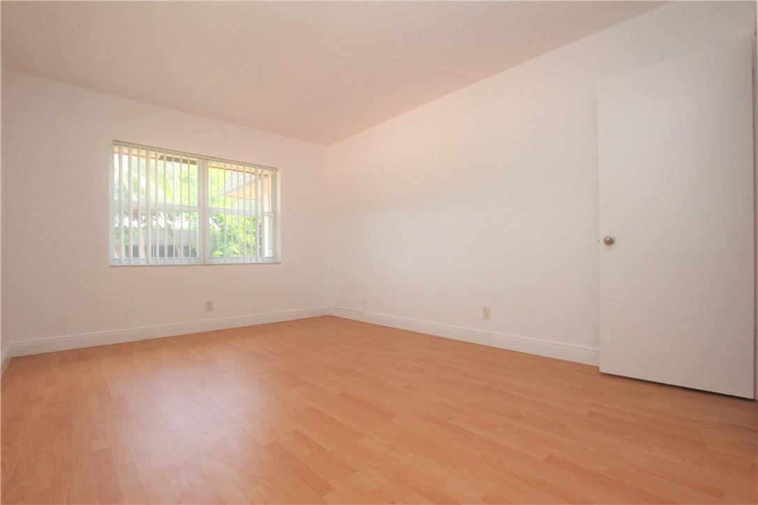 760 SE 2nd Avenue C207
