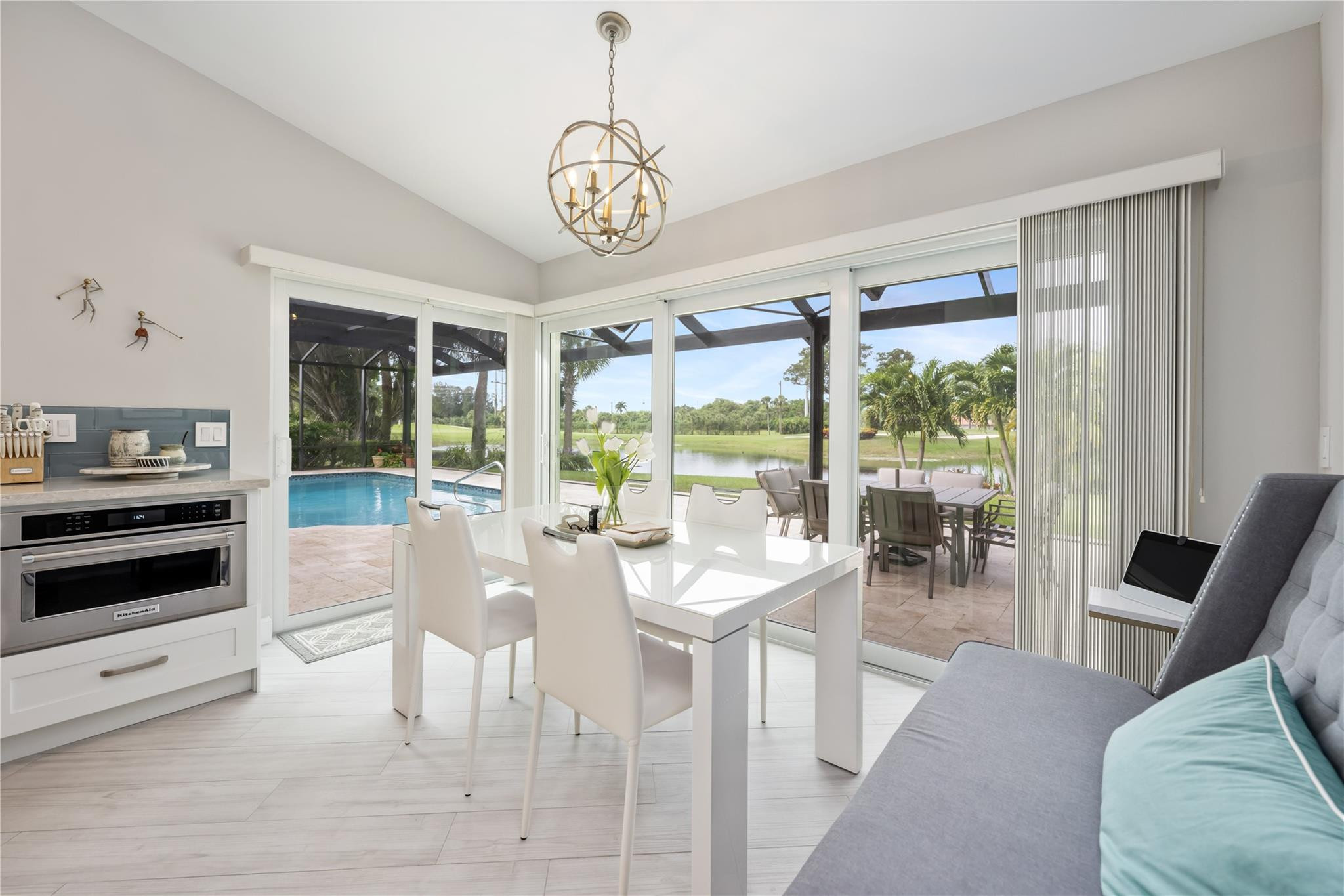 11074 Boca Woods Lane