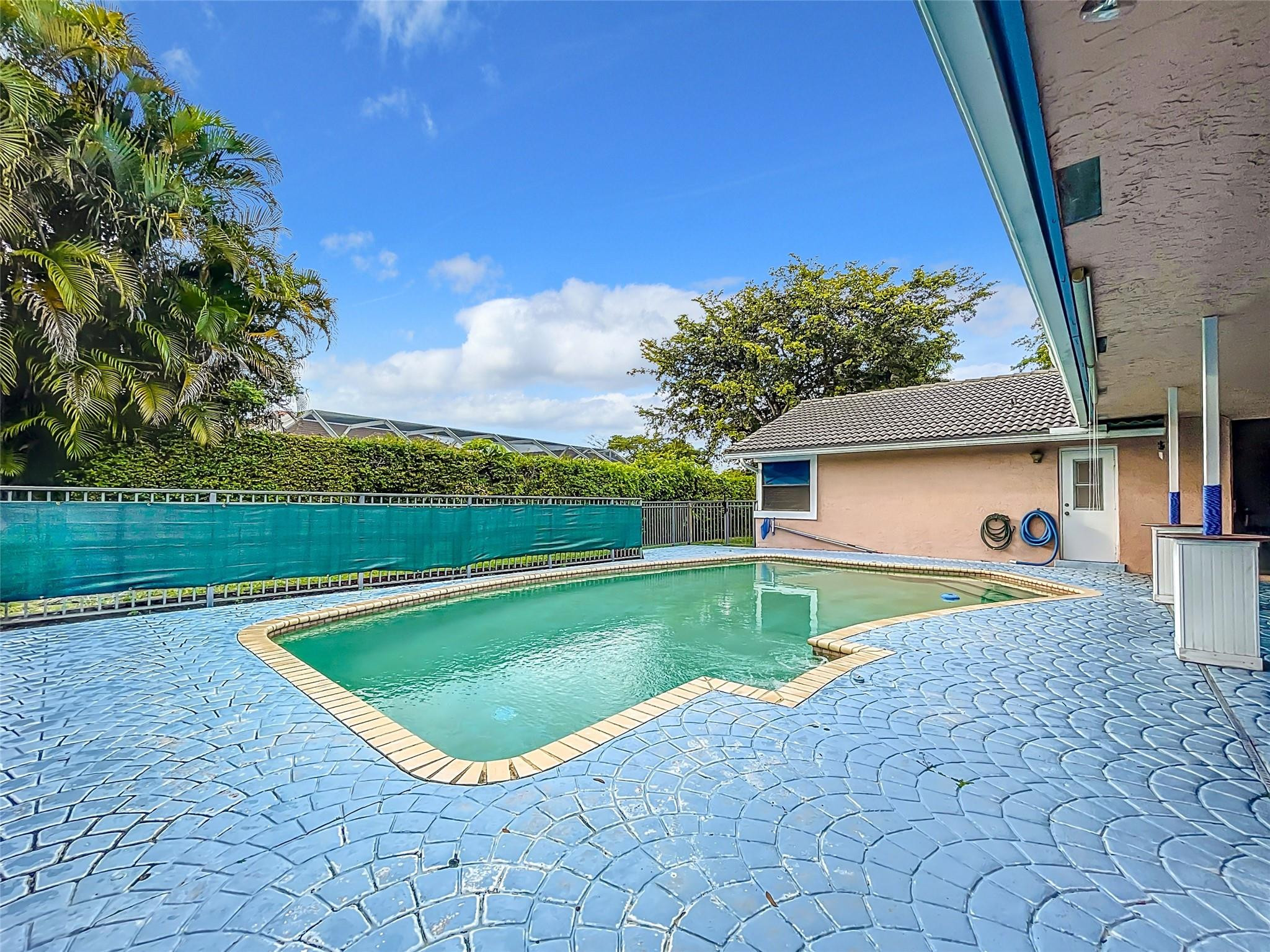 5150 NW 85th Road