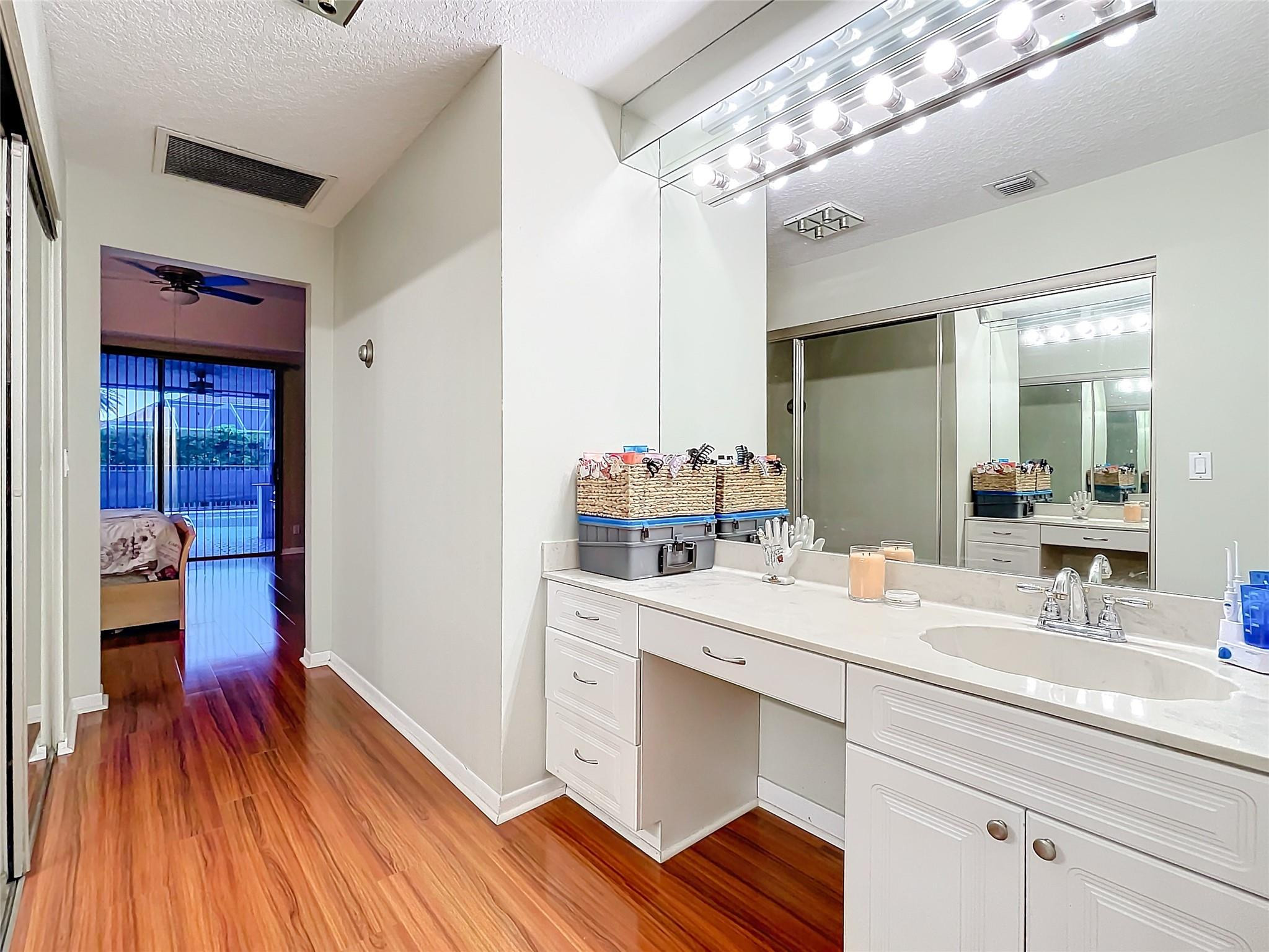 5150 NW 85th Road