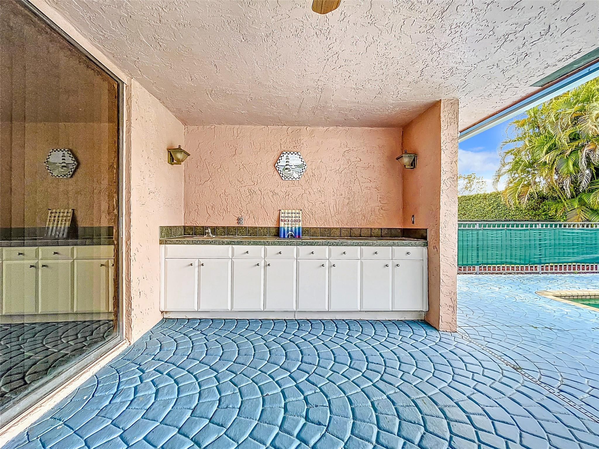 5150 NW 85th Road