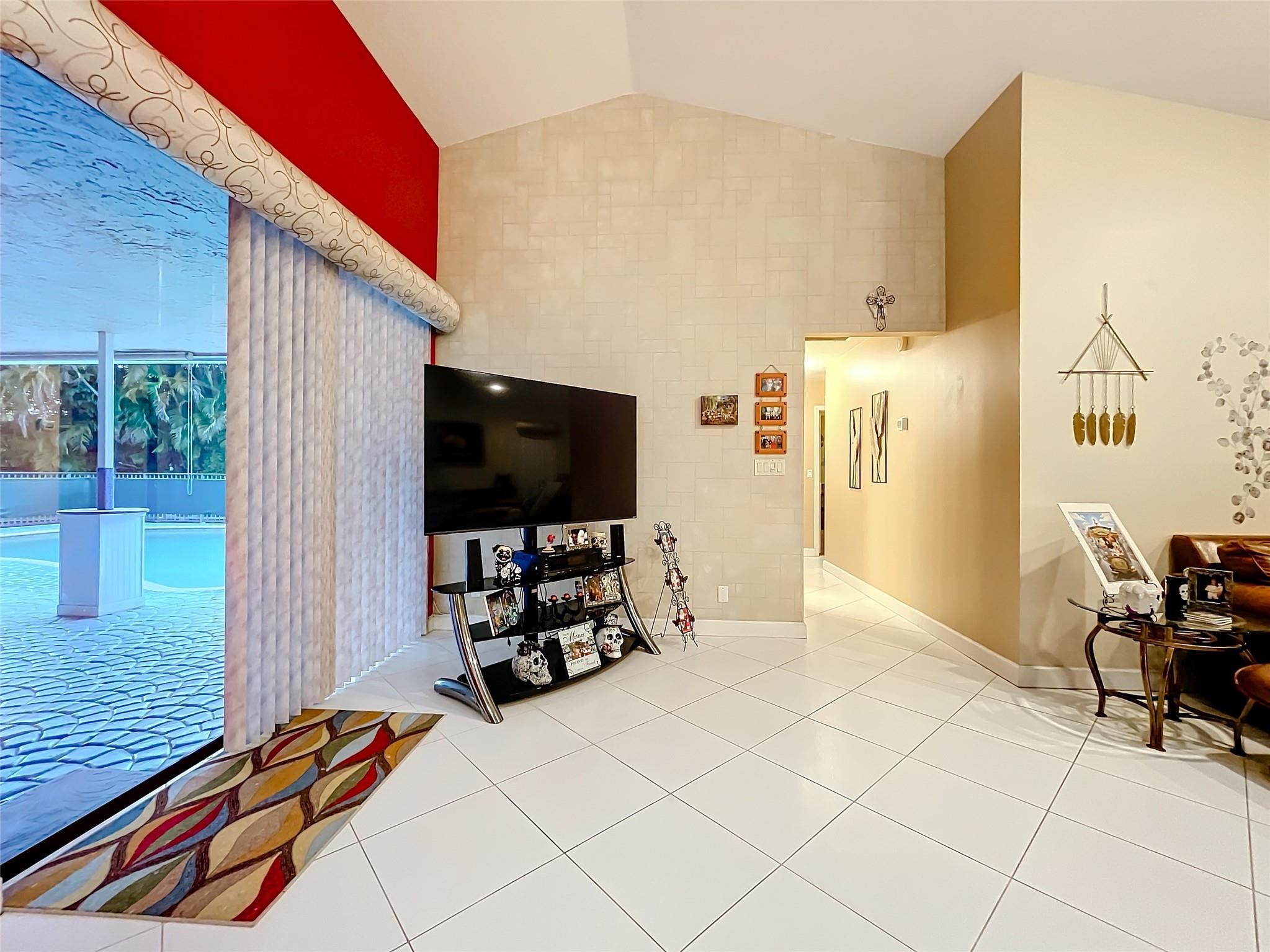 5150 NW 85th Road