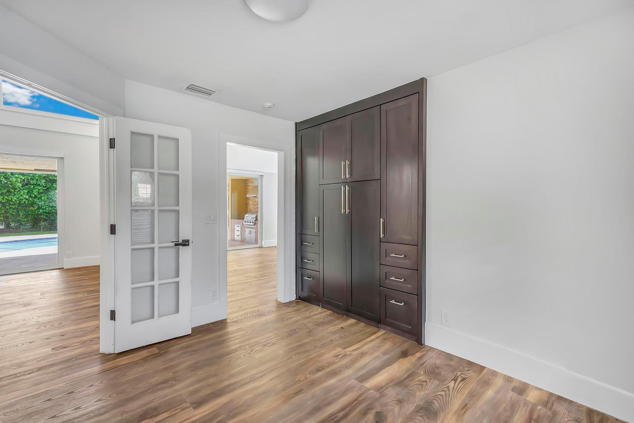 141 NW 114th Lane
