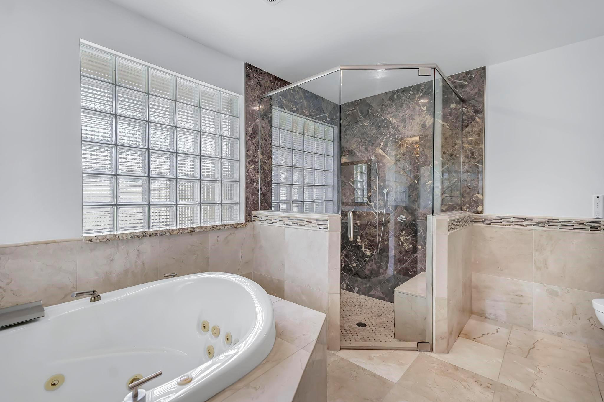 141 NW 114th Lane