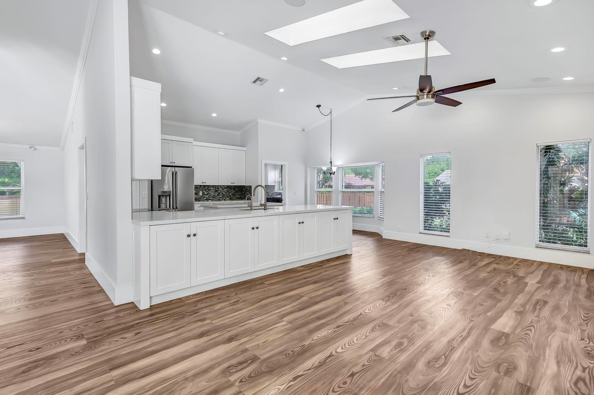 141 NW 114th Lane