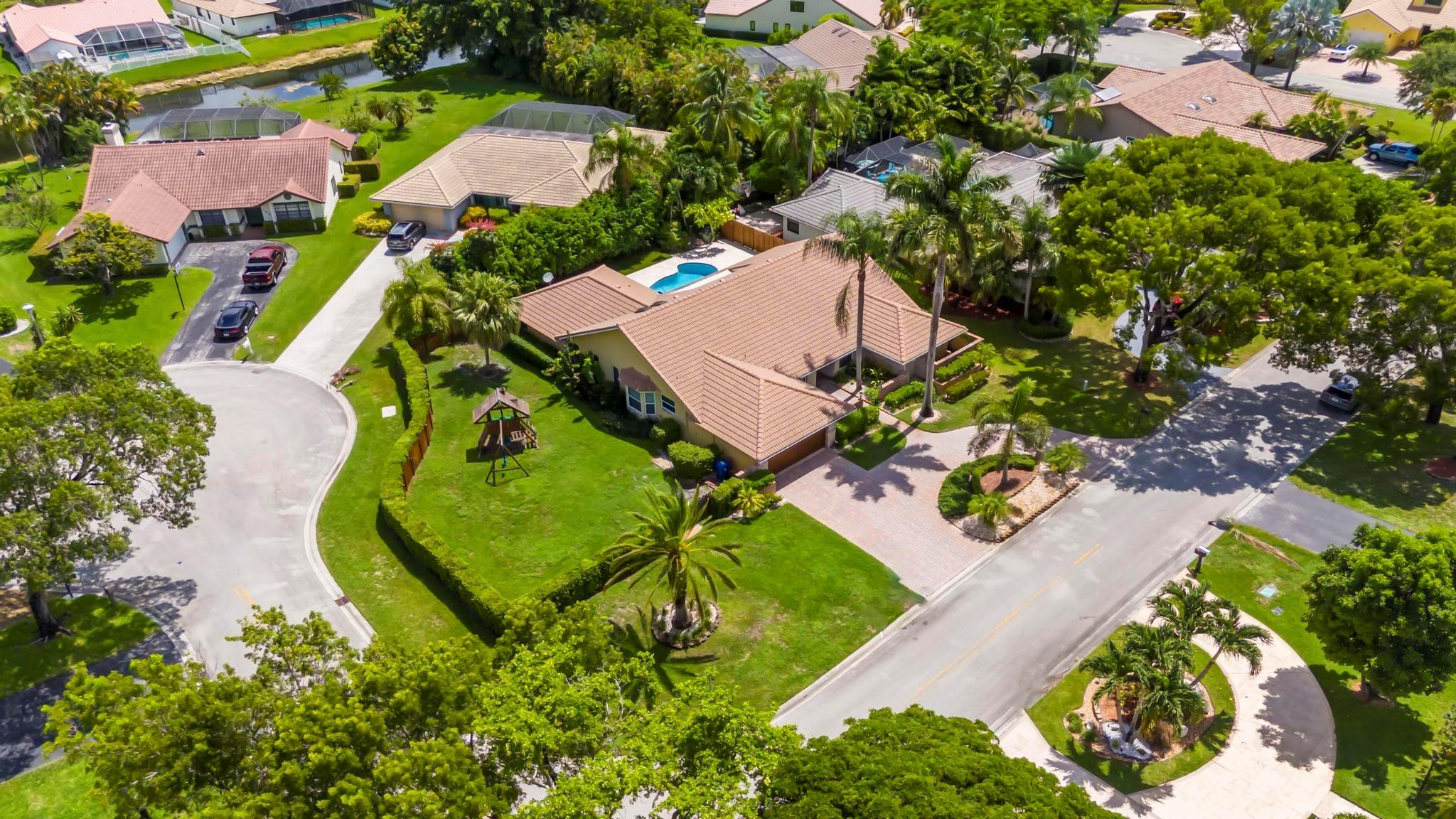 141 NW 114th Lane
