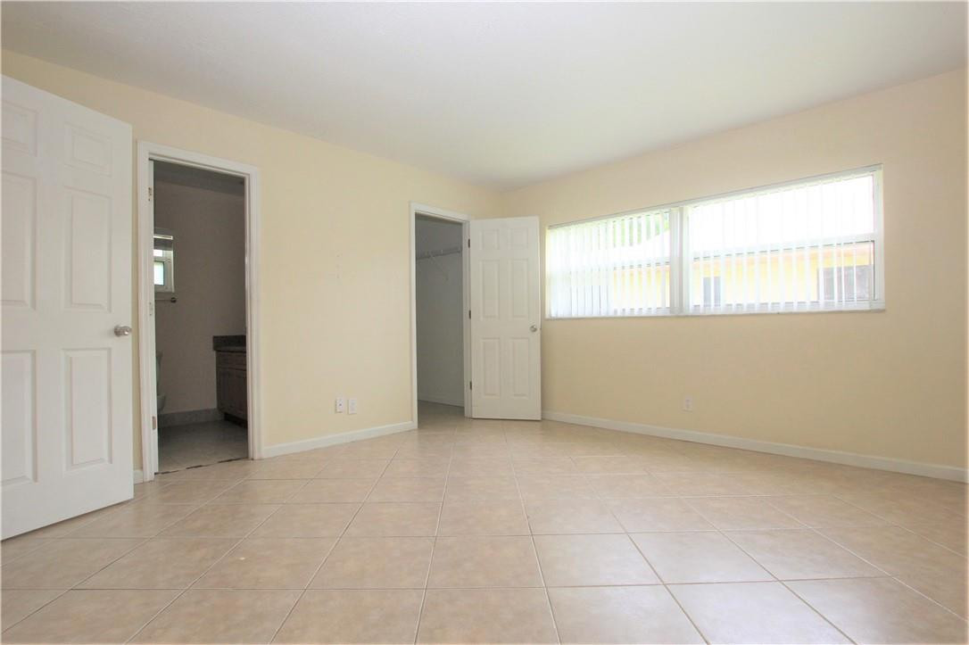 4261 NW 110th Avenue South