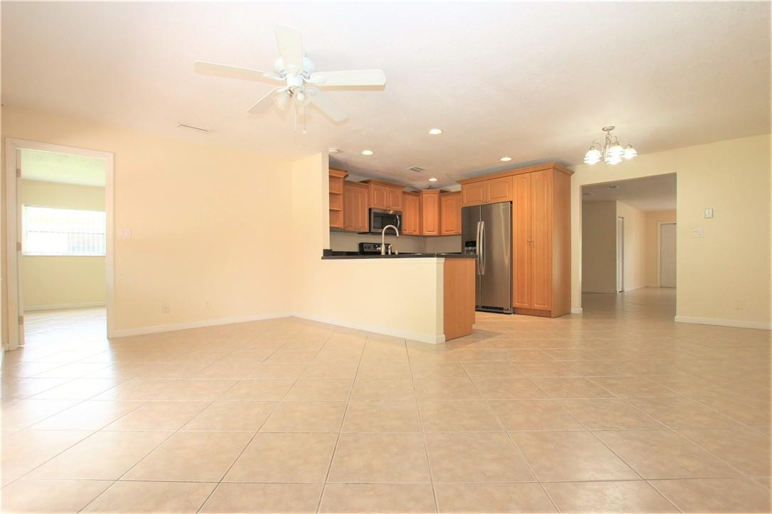 4261 NW 110th Avenue South