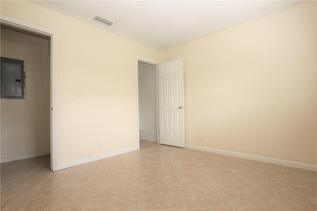 4261 NW 110th Avenue South