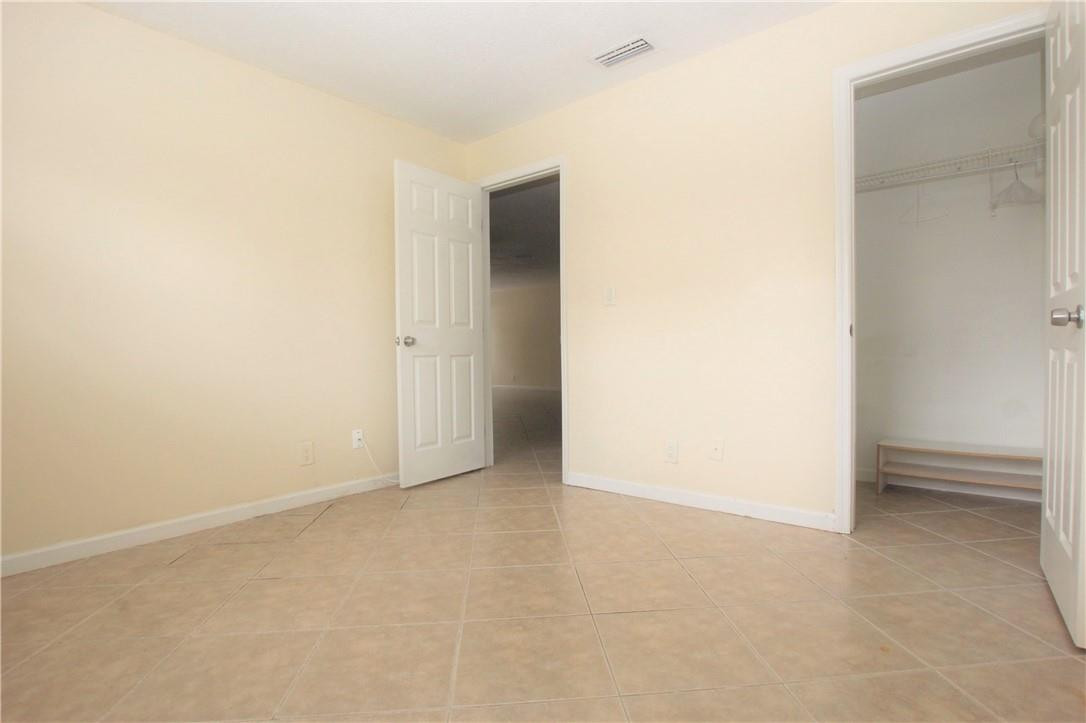 4261 NW 110th Avenue South