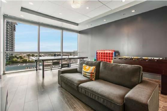 121 S Orange Avenue 1450N & 1470N